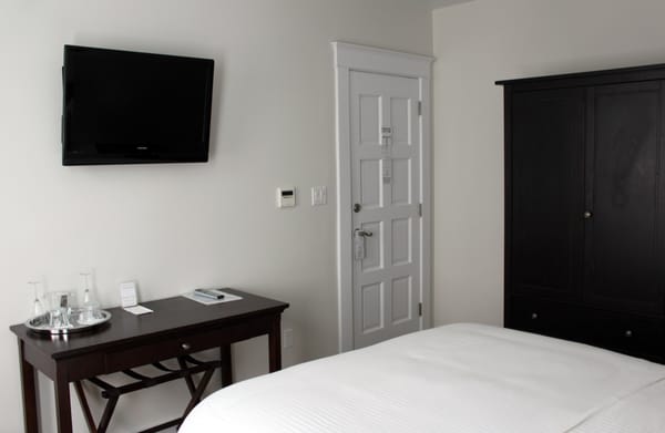 The Edgewater by null