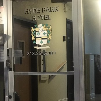 Hyde Park Hotel - Front door - Hotels Near Me - Tampa, Florida Hyde Park Hotel - Front door - Hotels Near Me - Tampa, Florida