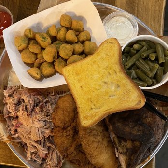 Willie Jewells BBQ - 3 meat combo with 2 sides - pulled pork, chicken tenders, smoked chicken with fried okra and green beans with garlic bread - Barbeque Near Me - The Villages, Florida Willie Jewells BBQ - 3 meat combo with 2 sides - pulled pork, chicken tenders, smoked chicken with fried okra and green beans with garlic bread - Barbeque Near Me - The Villages, Florida