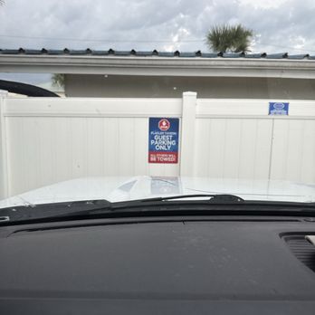 Flagler Tavern - Free parking - American Near Me - New Smyrna Beach, Florida Flagler Tavern - Free parking - American Near Me - New Smyrna Beach, Florida