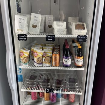 Yoga-urt - Cake and drinks - Ice Cream & Frozen Yogurt Near Me - Los Angeles, California Yoga-urt - Cake and drinks - Ice Cream & Frozen Yogurt Near Me - Los Angeles, California