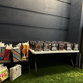 Jumpify - Devon helped me set up the party favors - Indoor Playcenter Near Me