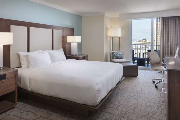 Hilton Clearwater Beach Resort & Spa by null