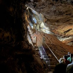 Cosmic Cavern - Cave steps