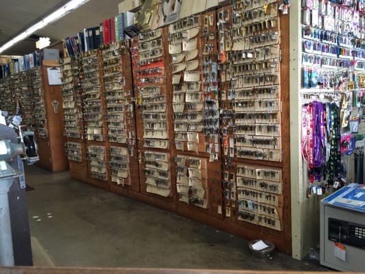 J & J LOCKSMITHS - Updated July 2026 - 35 Photos & 141 Reviews - 3201 ...