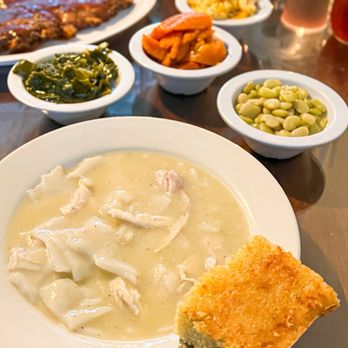 Magnolia 23 - Spread - Soul Food Near Me - Asheboro, North Carolina