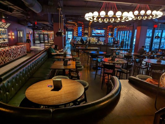 Puttshack - Atlanta - Midtown by null