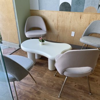 Nara Boba Tea - Sitting area - Bubble Tea Near Me - Rolling Hills Estates, California
