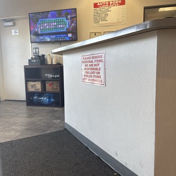 All American Auto Body - Waiting area - Body Shops Near Me - Reno, Nevada