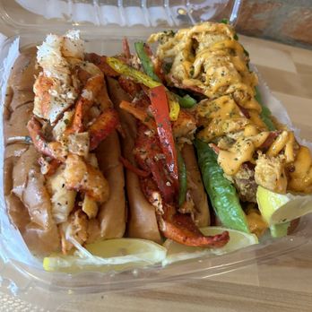 BK Lobster Baltimore - BK Trio--Bay Ridge, crown heights and bed study biggie - Seafood Near Me - Baltimore, Maryland