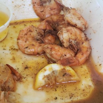 Big Deck Raw Bar - Cajun peel 'n eat shrimp - American Near Me - Cedar Key, Florida