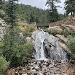 Helen Hunt Falls - View from below of the waterfall