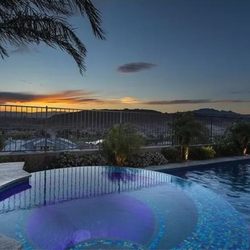 Lake Las Vegas Pools