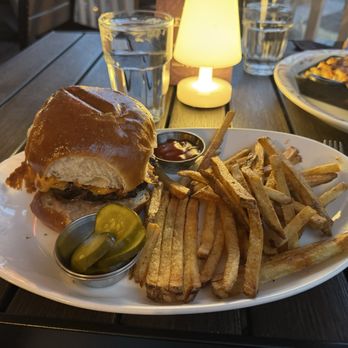 Table & Main - T&M Burger - Southern Near Me - Roswell, Georgia
