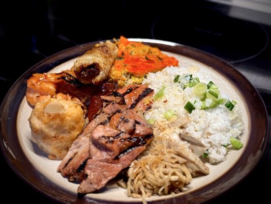 Com Tam Thuan Kieu by null