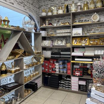 Sultan Nut House - Coffee & Tea Near Me - Plantation, Florida