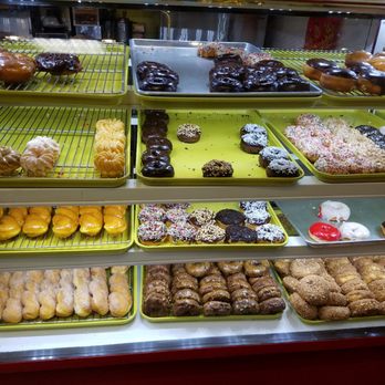 Friendly Donut House - Great variety. - Donuts Near Me - Henderson, Nevada Friendly Donut House - Great variety. - Donuts Near Me - Henderson, Nevada