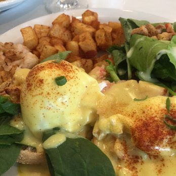 Aloha Kitchen - Breakfast & Brunch Near Me - Honolulu, Hawaii