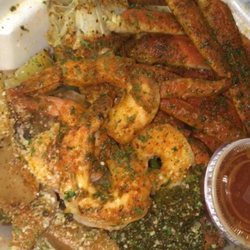 Uncle's Seafood - A still picture just in case you missed the video lol .