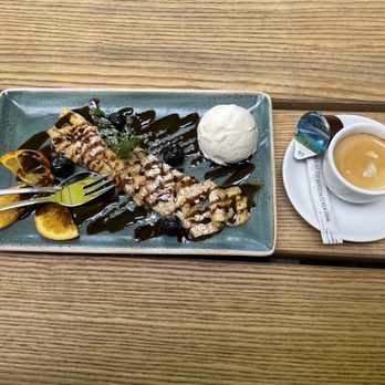 HANS IM GLÜCK - Crepe with Nutella like filling. - Burgers Near Me - Basel, BS