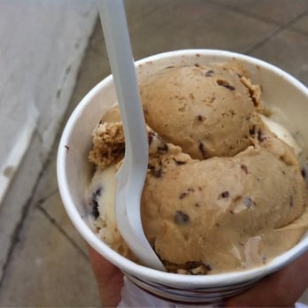 Halo Pub - Ice Cream & Frozen Yogurt Near Me - Princeton, New Jersey