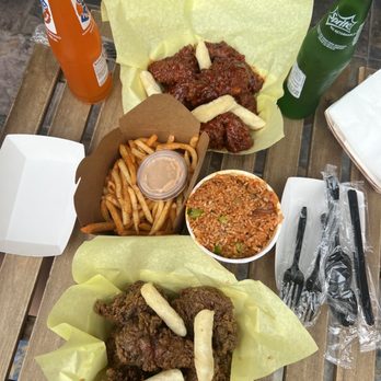 Chimmelier - Our order (top to bottom): Yang yum chicken, seasoned fries, kimchi fried rice, honey butter chicken - Chicken Shop Near Me - Los Angeles, California Chimmelier - Our order (top to bottom): Yang yum chicken, seasoned fries, kimchi fried rice, honey butter chicken - Chicken Shop Near Me - Los Angeles, California