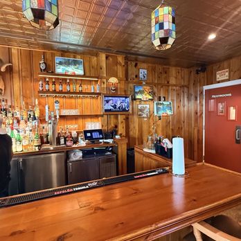 Pinkerton’s Barbeque - Upper Kirby - Bar area - Barbeque Near Me - Houston, Texas Pinkerton’s Barbeque - Upper Kirby - Bar area - Barbeque Near Me - Houston, Texas