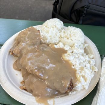 Rainbow Drive-In - Loco Moco Plate - Hawaiian Near Me - Honolulu, Hawaii Rainbow Drive-In - Loco Moco Plate - Hawaiian Near Me - Honolulu, Hawaii