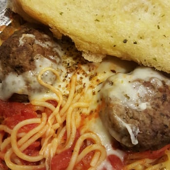 Big E Pizza - Spaghetti & Meatballs (Garlic Bread) - Pizza Near Me - Signal Hill, California