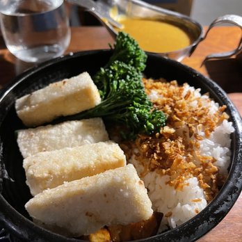 Azabu - Vegetarian Curry Rice with tofu - Sushi Bars Near Me - Miami Beach, Florida