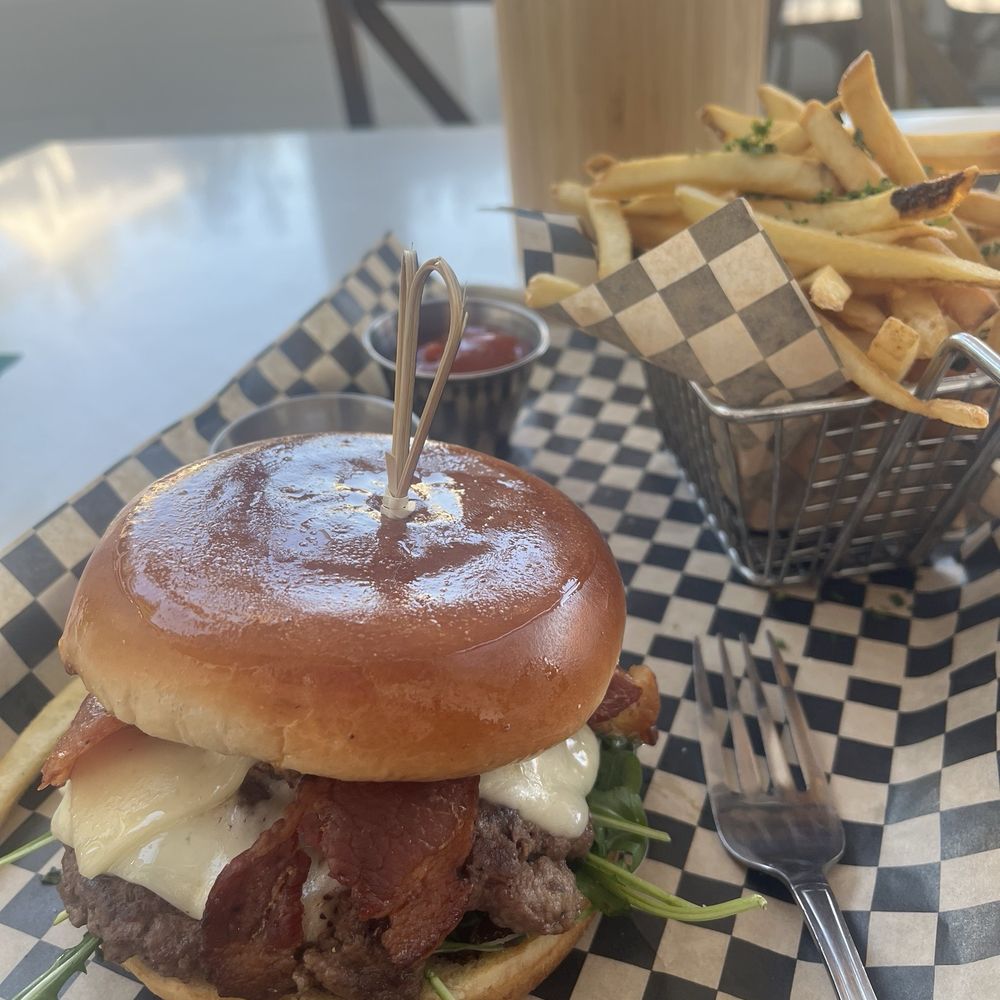 Ten Tigers - Tuesdays burger special - Cocktail Bars Near Me - Ventura, California Ten Tigers - Tuesdays burger special - Cocktail Bars Near Me - Ventura, California
