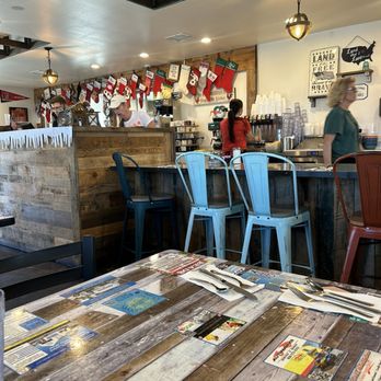 Jen's Seventh Ave Cafe - Interior - Breakfast & Brunch Near Me - Prescott Valley, Arizona