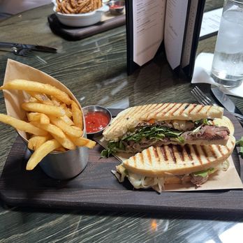 BLVD Grille - Gaming, Celler, & Cocktails - Steak Sandwich - Wine Bars Near Me - Henderson, Nevada BLVD Grille - Gaming, Celler, & Cocktails - Steak Sandwich - Wine Bars Near Me - Henderson, Nevada