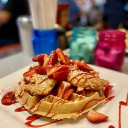 Wake Up Café - Panko Breaded Chicken & Waffles