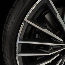 Scuffed rim Scuffed rim