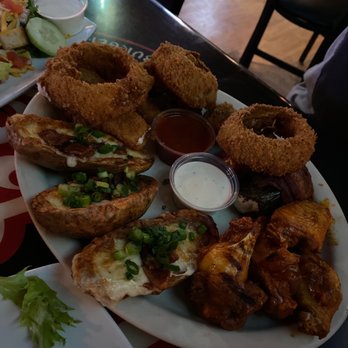 Tukee's Sports Grille - Sampler! - American Near Me - Phoenix, Arizona Tukee's Sports Grille - Sampler! - American Near Me - Phoenix, Arizona
