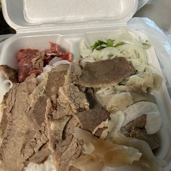 Pho Tran - Amazing amount of meat - Vietnamese Near Me - Houston, Texas