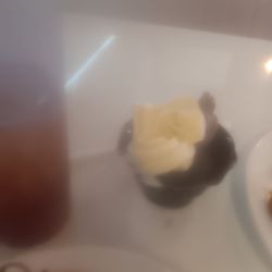 Captain King's Seafood City - Close up of 4th sweet tea and ice cream dessert