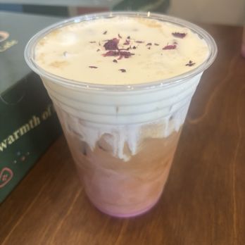 Wa-Iro - sakura latte - Bakeries Near Me - Pasadena, California