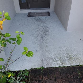 Buddys Pressure Washing - This is before Buddy did his Magic! - Home Cleaning Near Me - Davenport, Florida Buddys Pressure Washing - This is before Buddy did his Magic! - Home Cleaning Near Me - Davenport, Florida