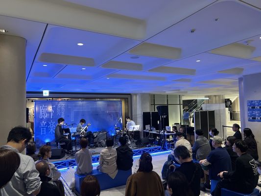 teamLab Borderless: MORI Building DIGITAL ART MUSEUM by null teamLab Borderless: MORI Building DIGITAL ART MUSEUM by null