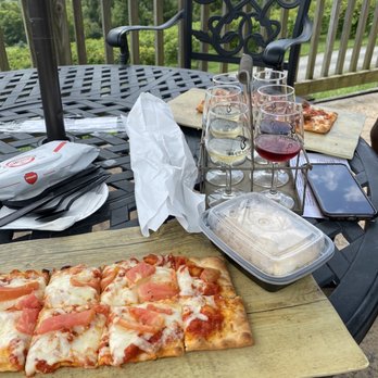 Bluemont Vineyard - Food - Venues & Event Spaces Near Me - Bluemont, Virginia Bluemont Vineyard - Food - Venues & Event Spaces Near Me - Bluemont, Virginia