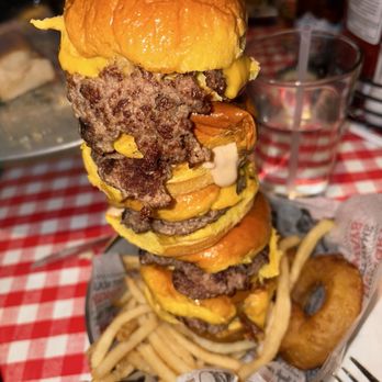 Bill's Bar & Burger - Burgers Near Me - New York, New York Bill's Bar & Burger - Burgers Near Me - New York, New York