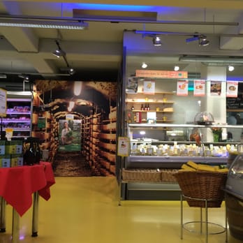 Basic - Organic Stores Near Me - Dusseldorf, NW