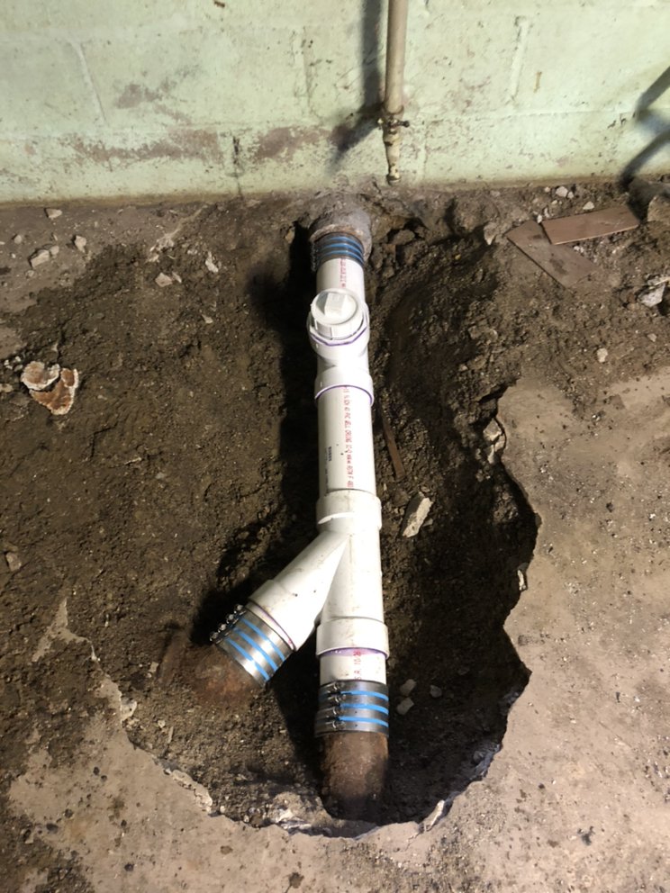 Slide of Everest Plumbing