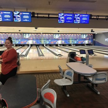 Royal Pin Western - Bowling Near Me - Indianapolis, Indiana
