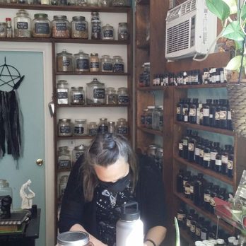 The Veiled Crow - Essential oils, incense, potions ingredients,  herbs - Spiritual Shop Near Me - Warwick, Rhode Island