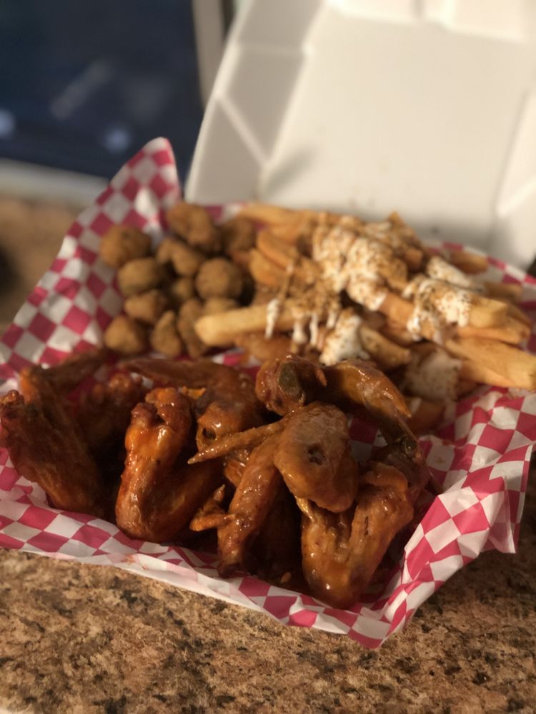 MEALZ ON WHEELZ FOOD TRUCK Updated October 2024 29 Photos 605