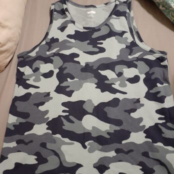 Old Navy - Tank- 4/24/21 - Men's Clothing Near Me - Las Vegas, Nevada Old Navy - Tank- 4/24/21 - Men's Clothing Near Me - Las Vegas, Nevada