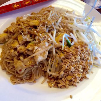 THAI Gourmet - Chicken Pad Thai - Thai Near Me - O'Fallon, Missouri THAI Gourmet - Chicken Pad Thai - Thai Near Me - O'Fallon, Missouri
